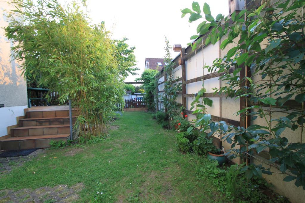 B&B Am See Koeln - Privatzimmer Pokoj fotografie