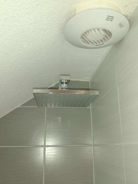 B&B Am See Koeln - Privatzimmer Exteriér fotografie