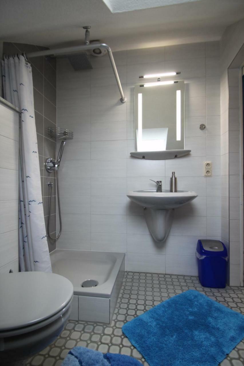 B&B Am See Koeln - Privatzimmer Exteriér fotografie