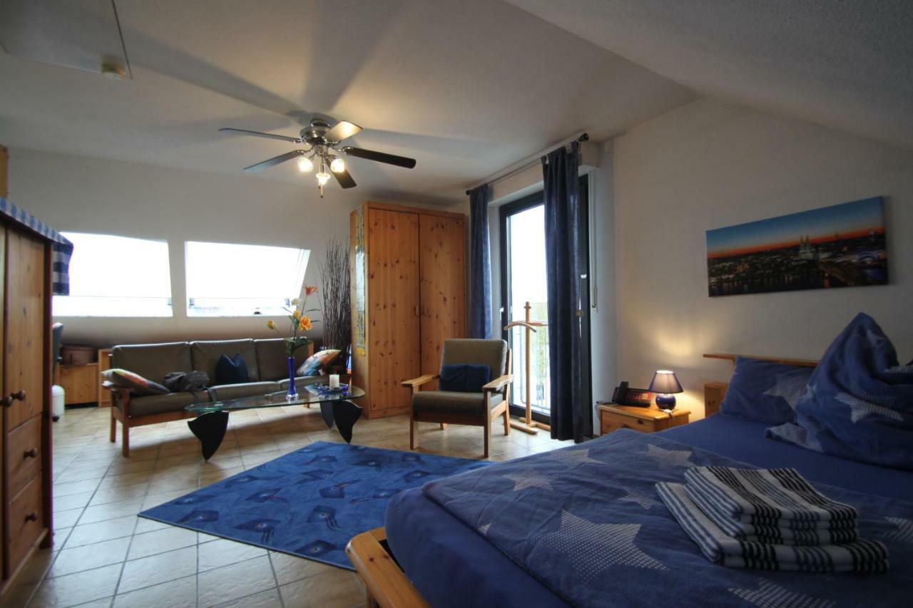 B&B Am See Koeln - Privatzimmer Exteriér fotografie